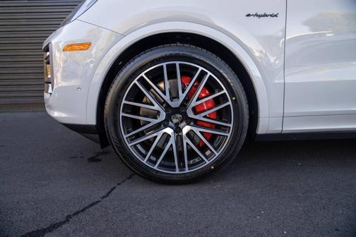 2026 Porsche Cayenne Turbo