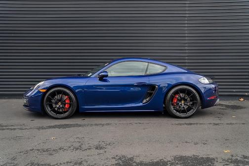 2024 Porsche 718 Cayman GTS 4.0