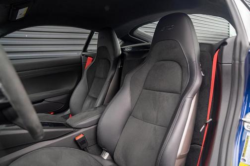 2024 Porsche 718 Cayman GTS 4.0