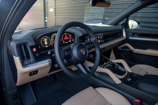 2026 Porsche Cayenne AWD