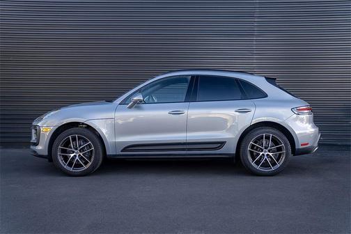 2025 Porsche Macan 