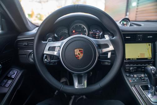 2015 Porsche 911 Turbo S