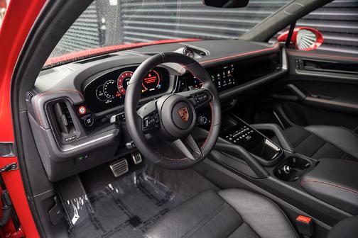 Carmine Red 2025 Porsche Cayenne Cayenne GTS