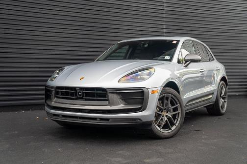 Dolomite Gray 2026 Porsche Macan T