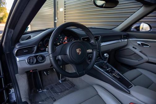 Basalt Black Metallic 2012 Porsche 911 Carrera