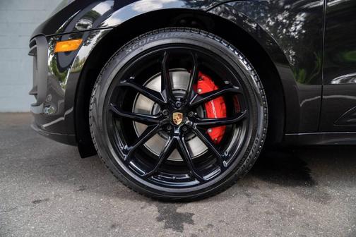 2025 Porsche Macan GTS