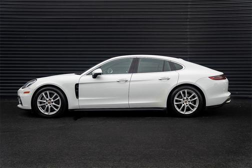 2020 Porsche Panamera 4S