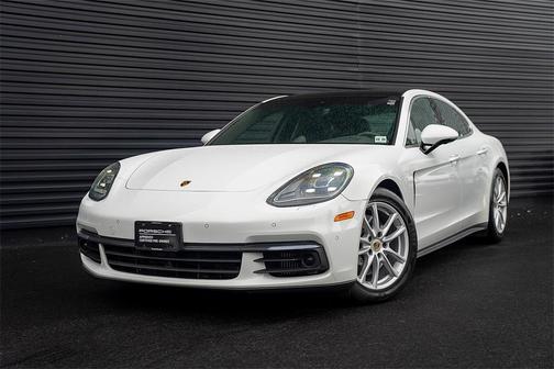 2020 Porsche Panamera 4S