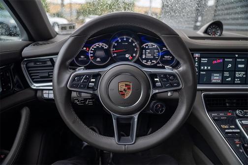 2020 Porsche Panamera 4S