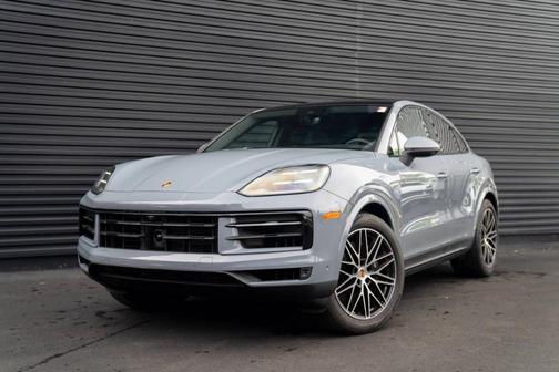 2025 Porsche Cayenne AWD