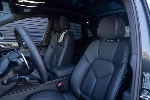 2026 Porsche Macan T