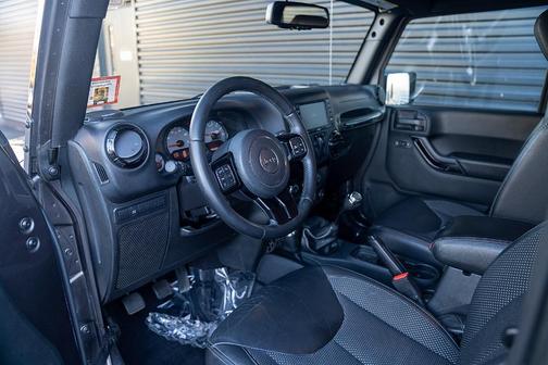 2016 Jeep Wrangler Sahara