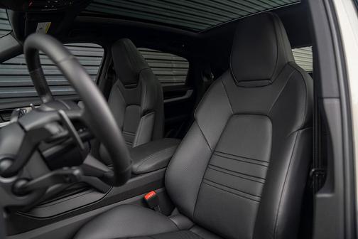 2025 Porsche Cayenne S Coupe AWD