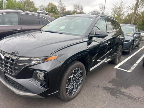 Black 2024 Hyundai TUCSON Hybrid N Line