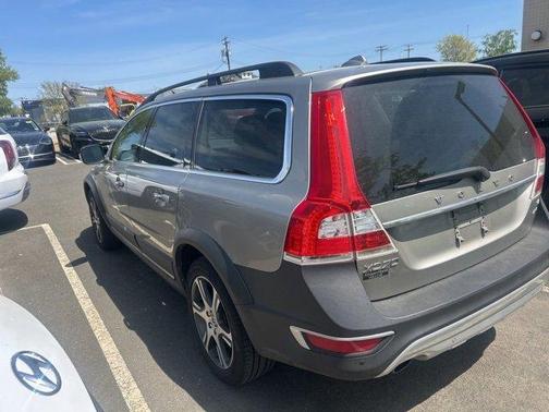 2015 Volvo XC70 T6