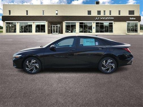 2025 Hyundai ELANTRA HEV SEL Sport