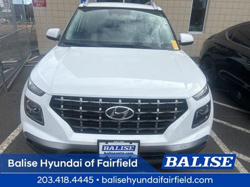 2024 Hyundai VENUE SEL
