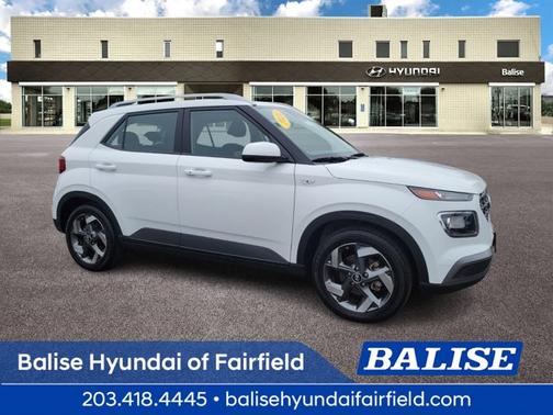 2024 Hyundai VENUE SEL