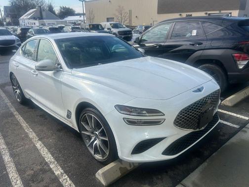2025 Genesis G70 2.5T