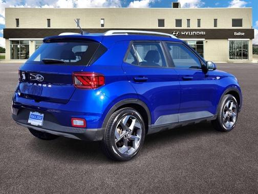 2023 Hyundai VENUE Limited