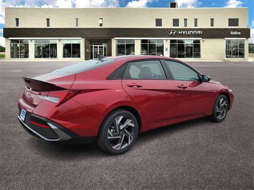 2025 Hyundai ELANTRA HEV SEL Sport