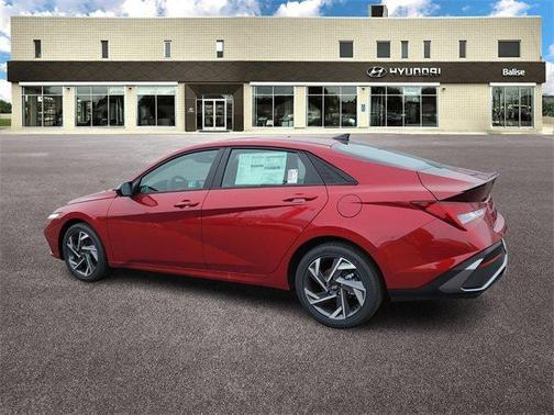 2025 Hyundai ELANTRA HEV SEL Sport