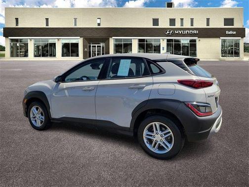 2022 Hyundai KONA SE