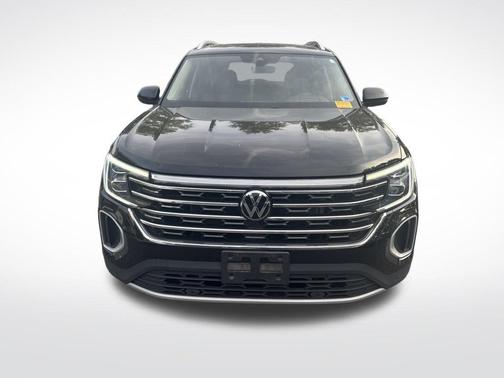 Deep Black Pearl Effect 2024 Volkswagen Atlas 2.0T SEL