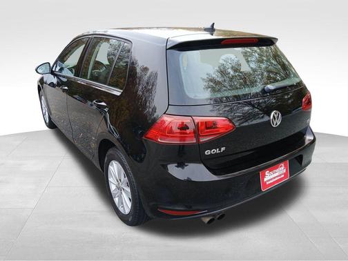 2016 Volkswagen Golf TSI S 4-Door