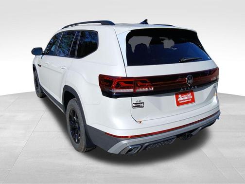 2026 Volkswagen Atlas PEAK EDITION
