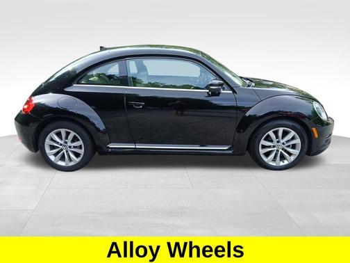 2014 Volkswagen Beetle 2.0L TDI