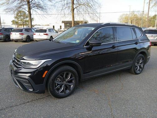 2023 Volkswagen Tiguan 2.0T SE