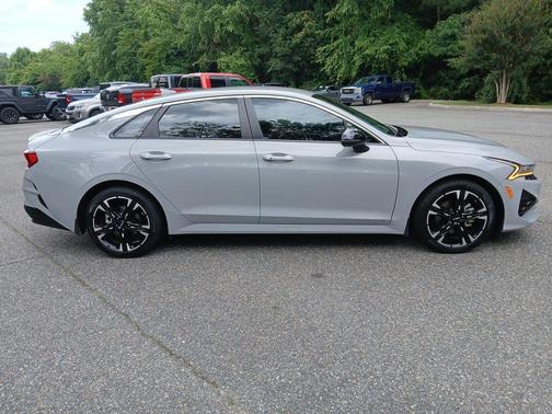 2024 Kia K5 GT-Line