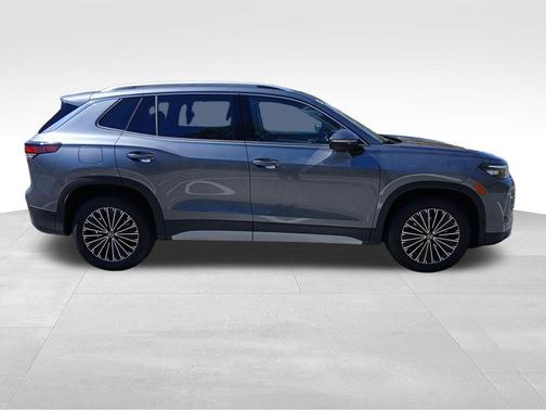 Platinum Gray Metallic 2026 Volkswagen Tiguan 2.0T S