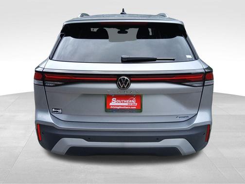 2025 Volkswagen Tiguan 2.0T S