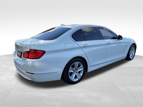 2013 BMW 528 i