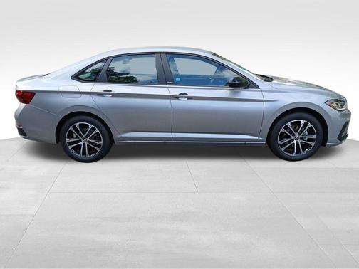2025 Volkswagen Jetta 1.5T Sport