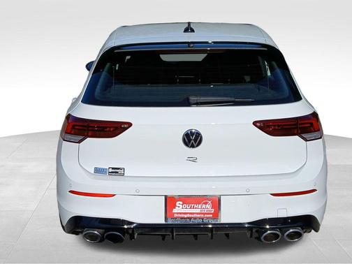 2024 Volkswagen Golf R 2.0T