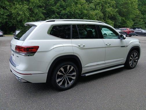2022 Volkswagen Atlas 3.6L SEL Premium R-Line