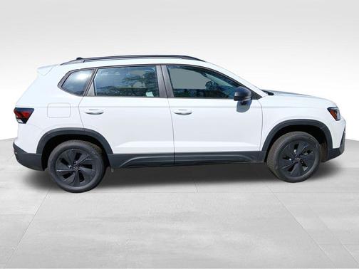 Pure White 2026 Volkswagen Taos 1.5T S