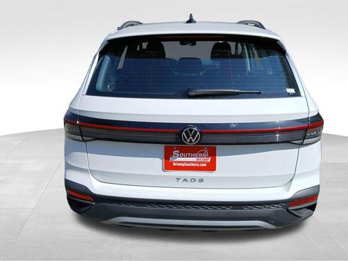 Pure White 2026 Volkswagen Taos 1.5T S