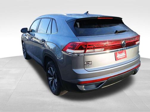 2025 Volkswagen Atlas Cross Sport 2.0T SE