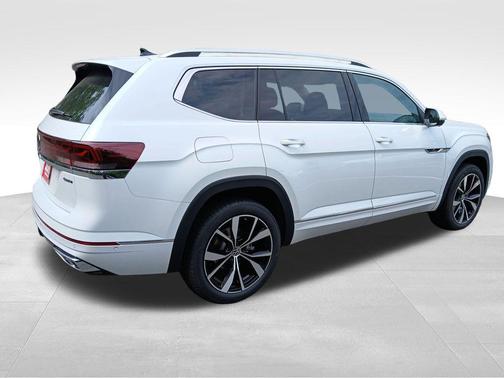 Opal White 2026 Volkswagen Atlas 2.0T SEL Premium R-Line