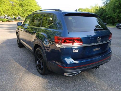 2022 Volkswagen Atlas 3.6L SE w/Technology