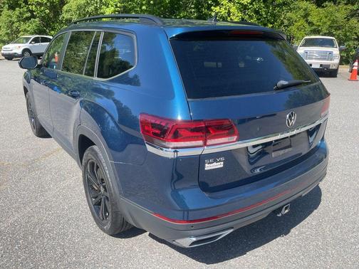 2022 Volkswagen Atlas 3.6L SE w/Technology