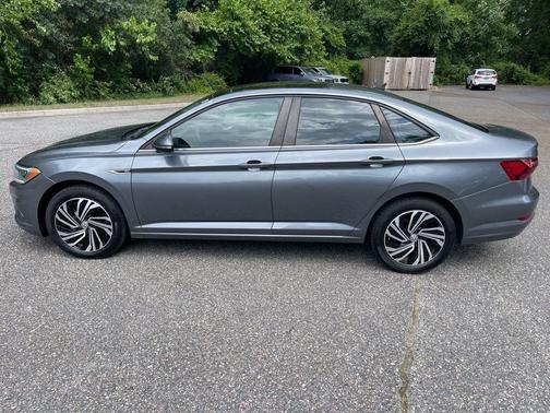 2021 Volkswagen Jetta 1.4T SEL Premium