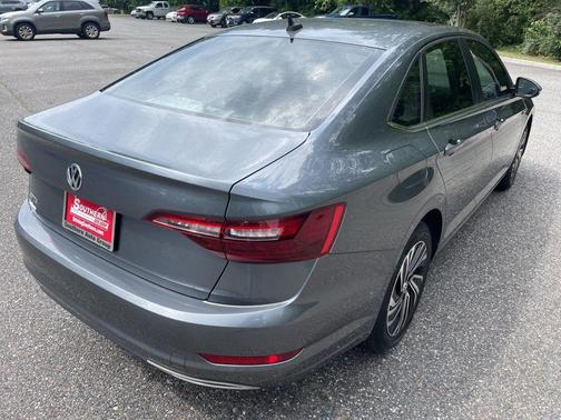 2021 Volkswagen Jetta 1.4T SEL Premium