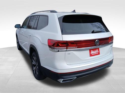 Opal White Pearl 2026 Volkswagen Atlas 2.0T SE
