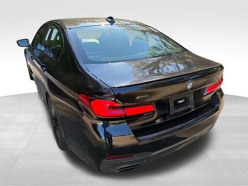 2023 BMW 530 i xDrive