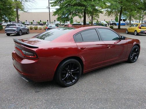 2018 Dodge Charger SXT Plus